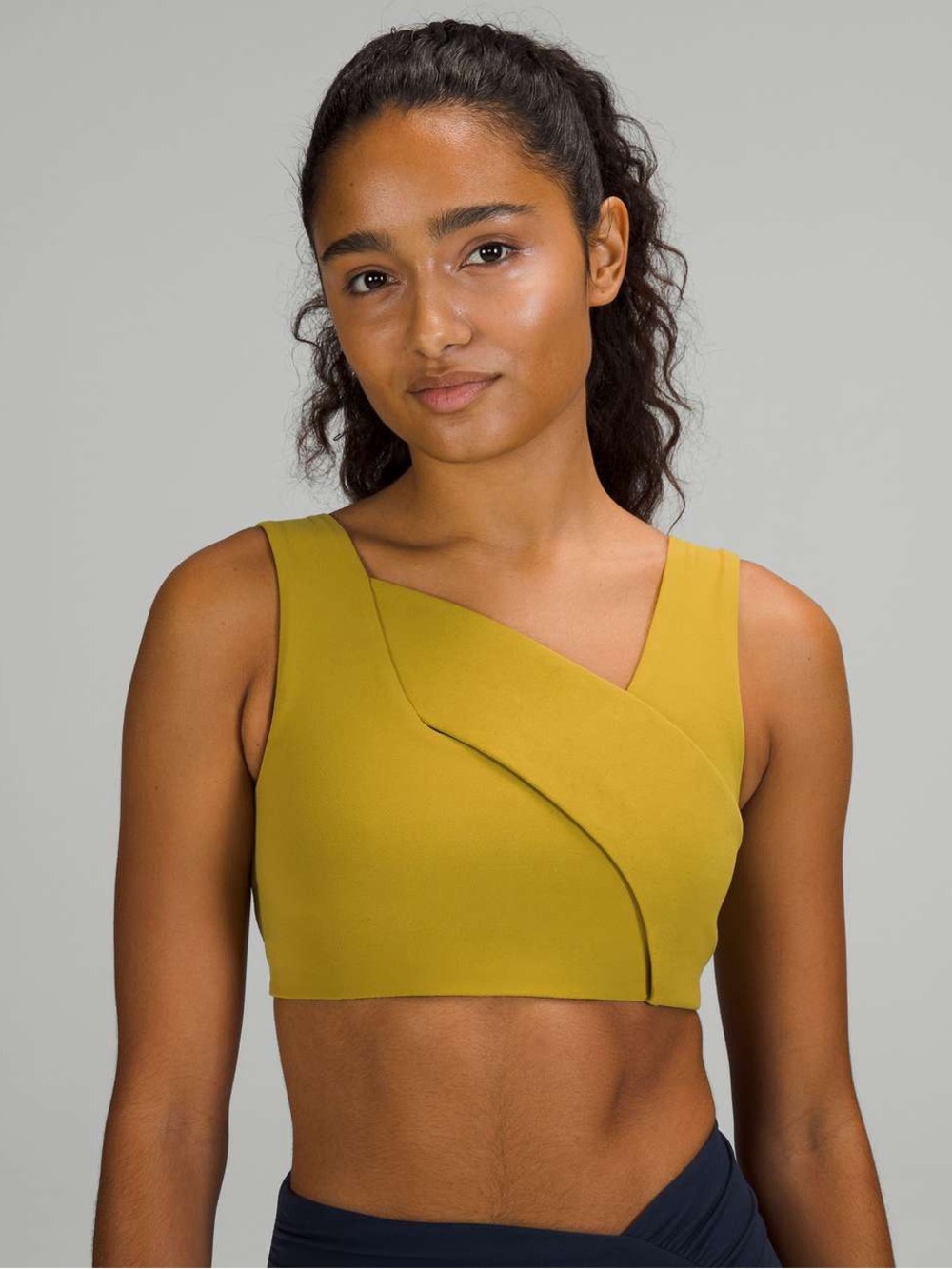 lululemon Nulu Cross Front sports Bra Mustard Yellow Auric Gold sz 6